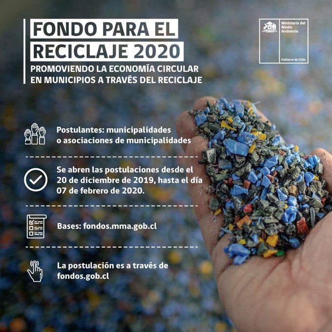 DPR_RM's tweet photo. ¡Ya puedes postular al Fondo para el Reciclaje Nacional 2020! Invitamos a todas las municipalidades y asociaciones municipales de la #RMdeTodos a sumarse a esta iniciativa.
♻️ Revisa en https://t.co/ghCZYJnIIY todos los detalles de esta postulación!
#FPR2020 https://t.co/lX6Ox9KPOM