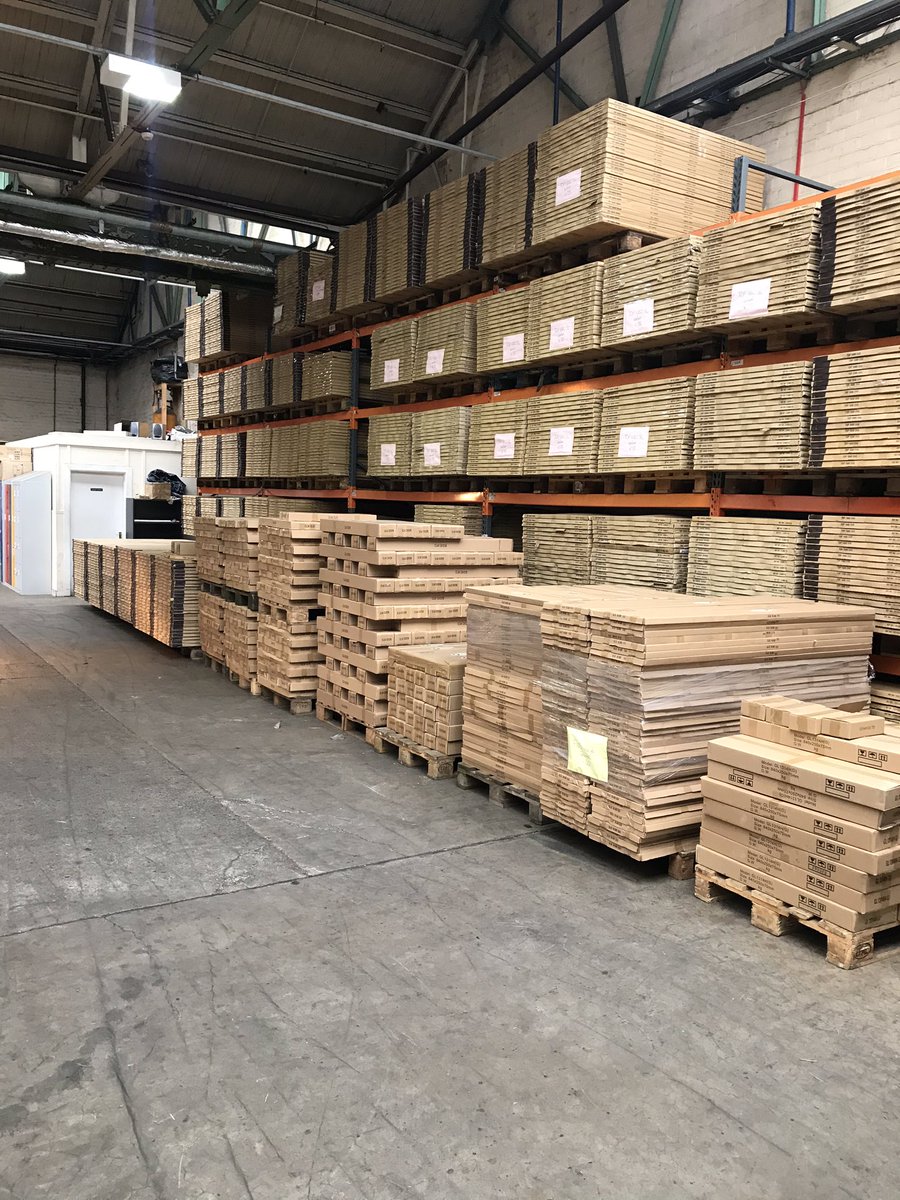 DeliveryTeamCCL's tweet photo. First of 3 floors picked and loaded today @ClaremontCCL ready to be delivered to site on Monday. 

153 framework desks oak tops with 3 drawer mobile pedestals, glazed screens, oak tambour units and double monitor arms.

3 phases totalling just shy of 300 users. 

💪🏻 https://t.co/UgIyJFIhFN