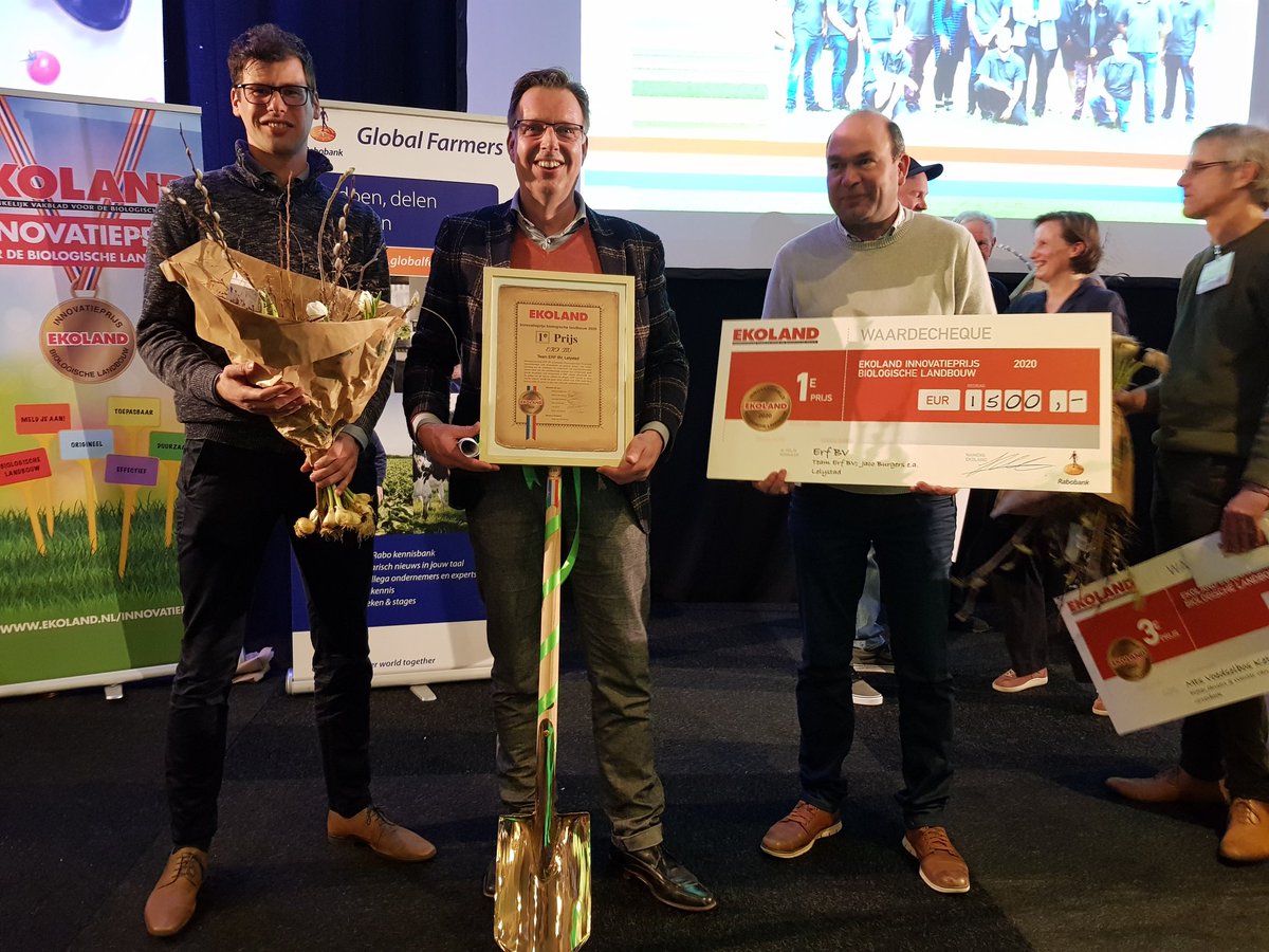 I_Mastenbroek's tweet photo. Trotse winnaars van de @vakbladekoland  innovatieprijs 2020. #ERFBV https://t.co/hwCIkiJI0Z