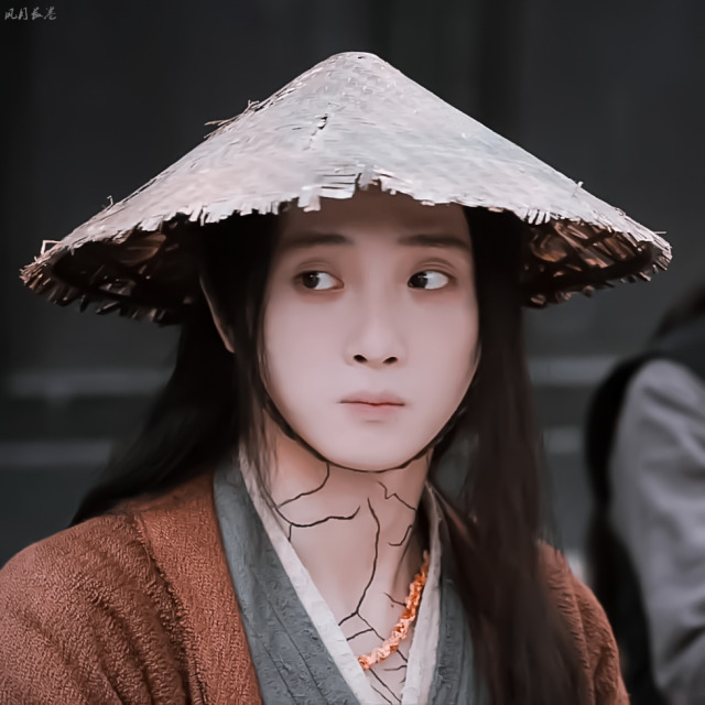 Wen Ning = cast iron panRequires some amount of careful treatment, but can be revived from the rusty brink with time and dedication. Also you can handily kill a man with it!!! What a world.