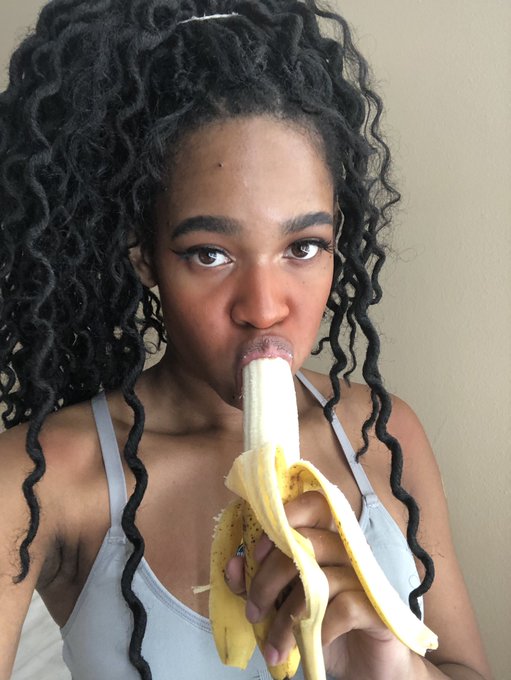 Saitama says, &ldquo;banana.&rdquo; Want to see my #bjgoddess sucking skills on something bigger? DM me to purchase<a href="/tag/bjgoddess"class="tags">#bjgoddess</a><a href="/tag/sponsor"class="tags"><span>#sponsor</span></a><a href="/tag/anime"class="tags"><span>#anime</span></a><a href="/tag/bimbo"class="tags"><span>#bimbo</span></a><a href="/tag/paypiggies"class="tags"><span>#paypiggies</span></a><a href="/tag/plasticsurgery"class="tags"><span>#plasticsurgery</span></a>