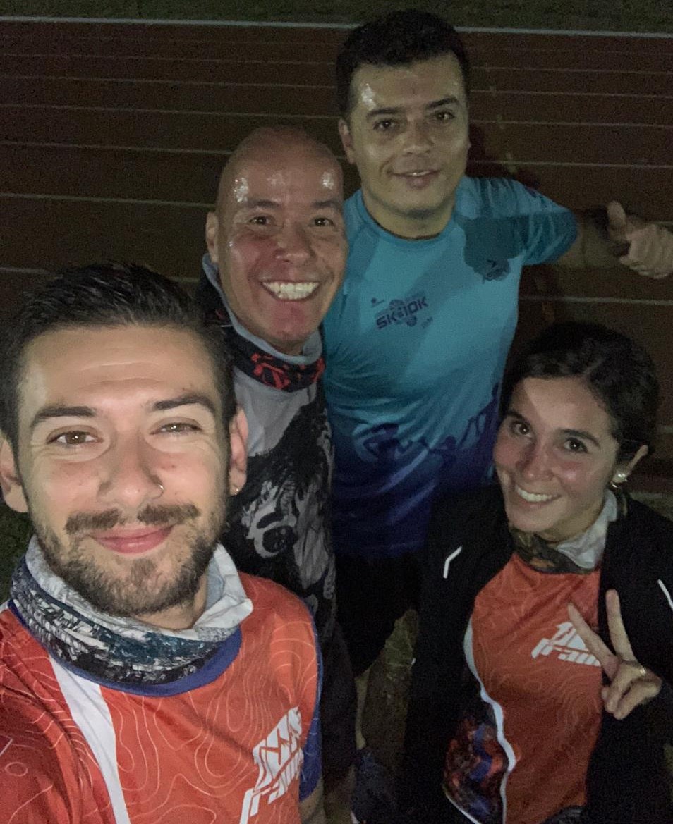 jmanuelm3x23's tweet photo. Si luchas puedes perder.
"Pero si no luchas estás perdido"
#MasNaranjaQueNunca
#YTuLimiteDondeEsta
#NoCorroSolo
#TodosSomosHormigas
#HormigaNaranja
#ErmitañoNaranja?
#KmSuicidas
#SuicideSquad
#DeSangreNaranja
#RunNowBeerLater
#Boston2021
#MMGDL2020 https://t.co/dDNZjN7SsH