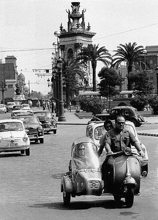 old_scoot's tweet image. doyoulikevintage:

  Barcelona 1962