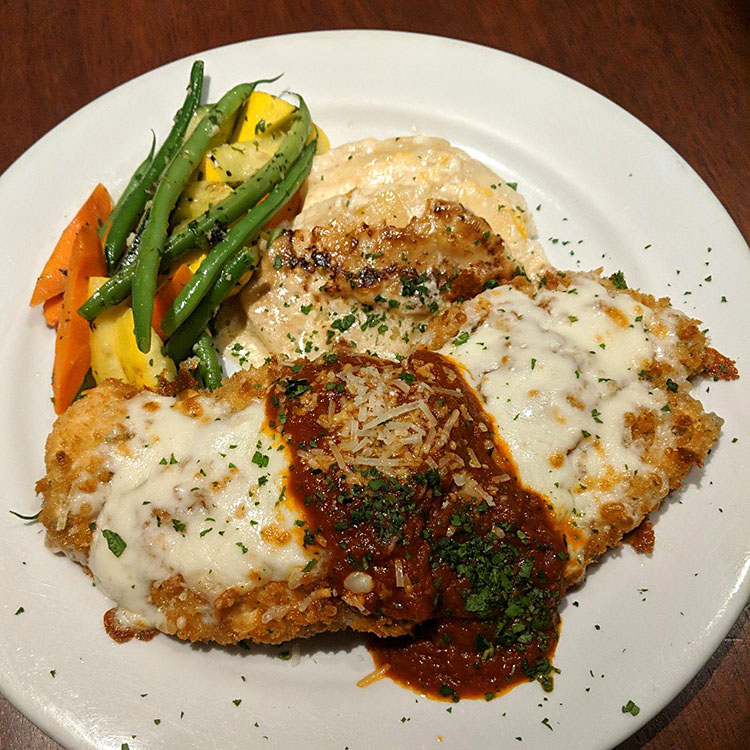 bitrsweetaptos's tweet photo. NEW! Our 20/20 Specials on Wed, Thurs &amp; Sun thru April 2020. Selected Entrées $20. Chicken Parmesan, Bistro Steak, Mom’s Meatloaf, Pesto Pasta. Selected Wines $20. Napa Cellars 2017 Chard &amp; Cab. #deals #restaurantspecials #aptos #bitterswetbistro #aptosrestaurants https://t.co/nuxpKEkLY5