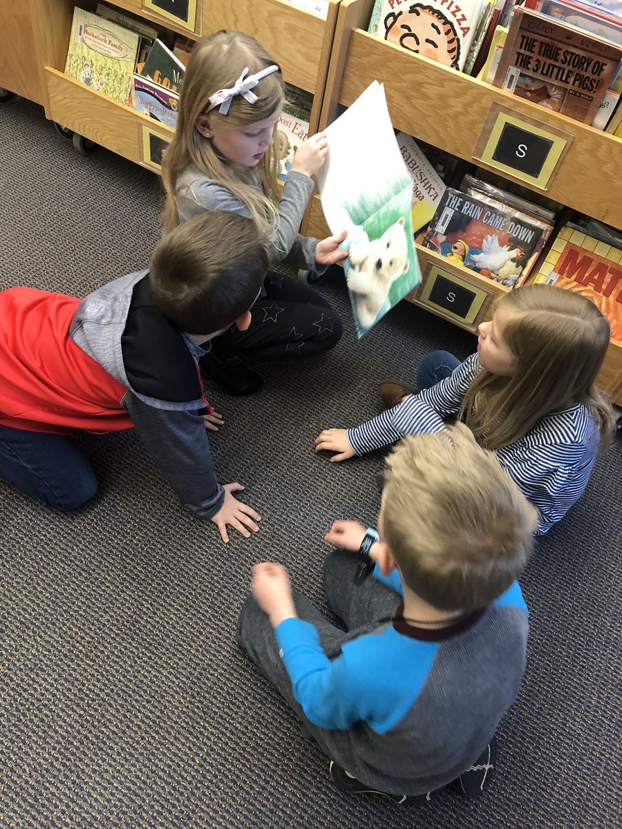 robinkramer's tweet photo. Fiction vs Nonfiction book tasting #weetigers #willardtigers #firstgrade @asmithladc4_amy https://t.co/99hoPLC2BI