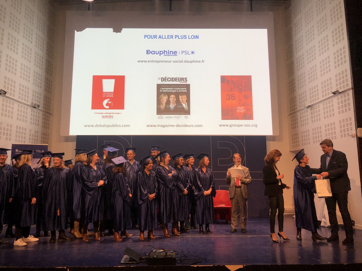JMBorello's tweet photo. Entreprendre au service de l’intérêt général, créer des modèles économiques pérennes et vertueux, réduire son impact environnemental... De très beaux échanges ce soir à @Paris_Dauphine aux côtés @IsabelleHuault &amp; @CaroCastets1 
Bravo aux nouveaux diplômés 👨🏼‍🎓👩🏽‍🎓👏🏼 #SocEnt #Impact https://t.co/WoeIQho1Lu