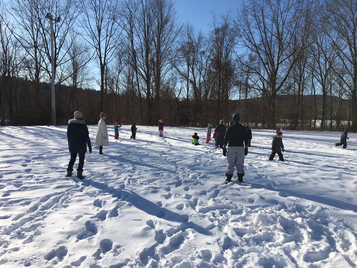 m_colbs's tweet photo. Another fantastic day with @NEC Outdoor Education students @HennikerSchool ! #hcs_AOK https://t.co/fvjjYWuTCB