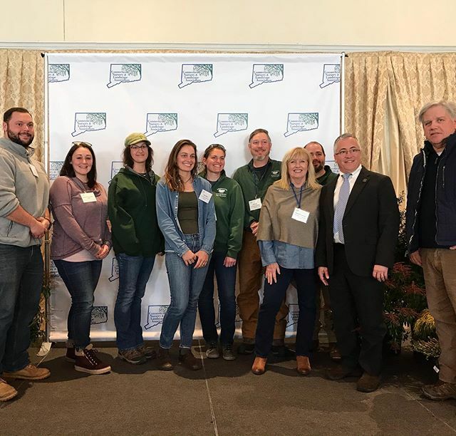 Learning about bees, trees and #climatechange @cnla_ct_green #cnlawintersymposium  Our very own #northbranford  CT State Representative Vincent Candelora was also there so of course we snapped a pic! #landscapedesign
#landscapedesigner #landscaping #land… ift.tt/2NQUkZ7