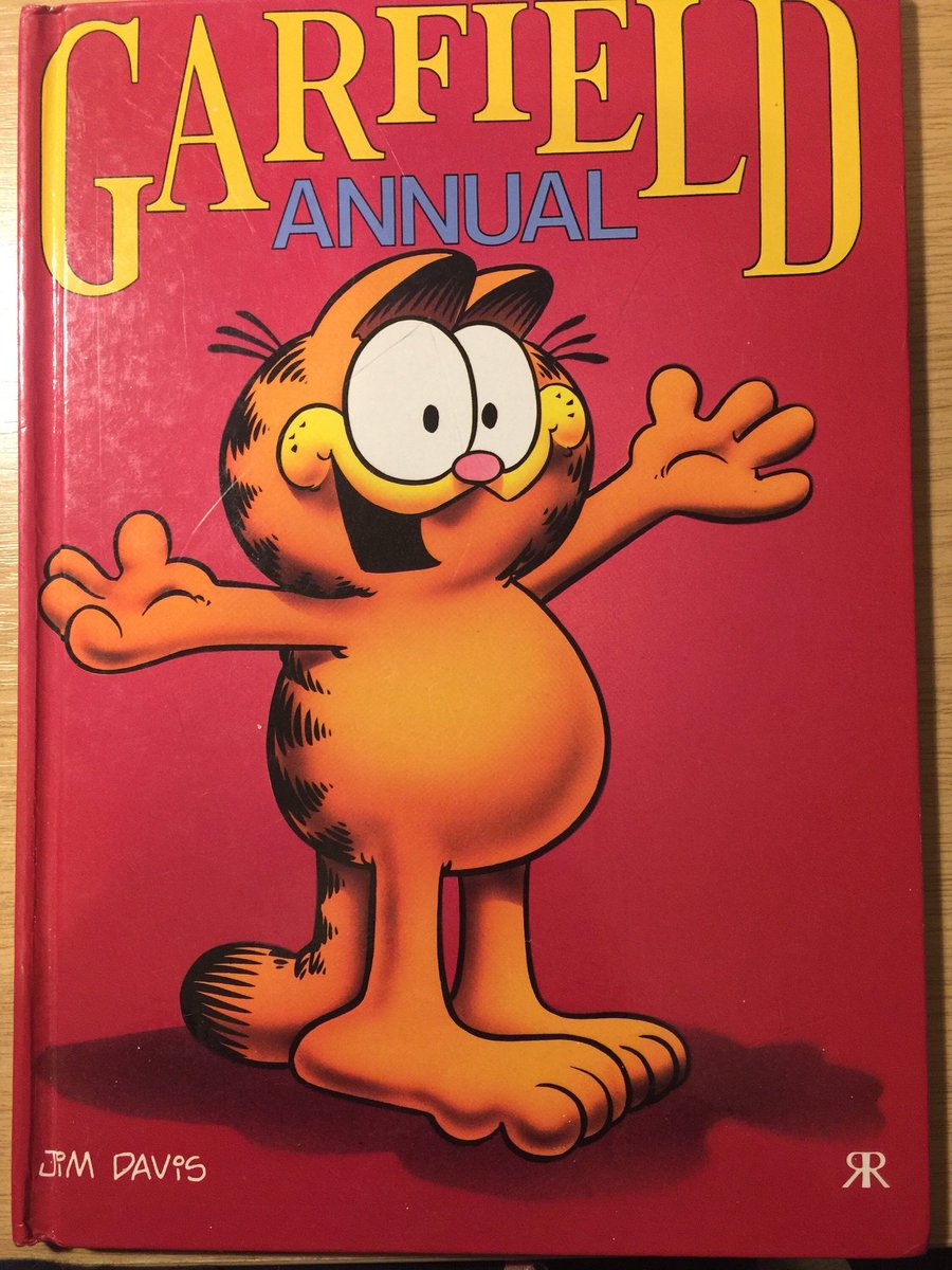 WatsonsVintage's tweet photo. A FABULOUS VINTAGE BIRTHDAY GIFT FOR A GARFIELD FAN Available in my #etsy shop: RARE Vintage 1992 Garfield Annual in hardback - Collectable Book Fab Gift for a Garfield Fan - Birthday Gift - Collectable Book - Nostalgia https://t.co/U1zaHQrYmo #Garfield #Annual #From1992 #Rare https://t.co/9S8UZOOu3D