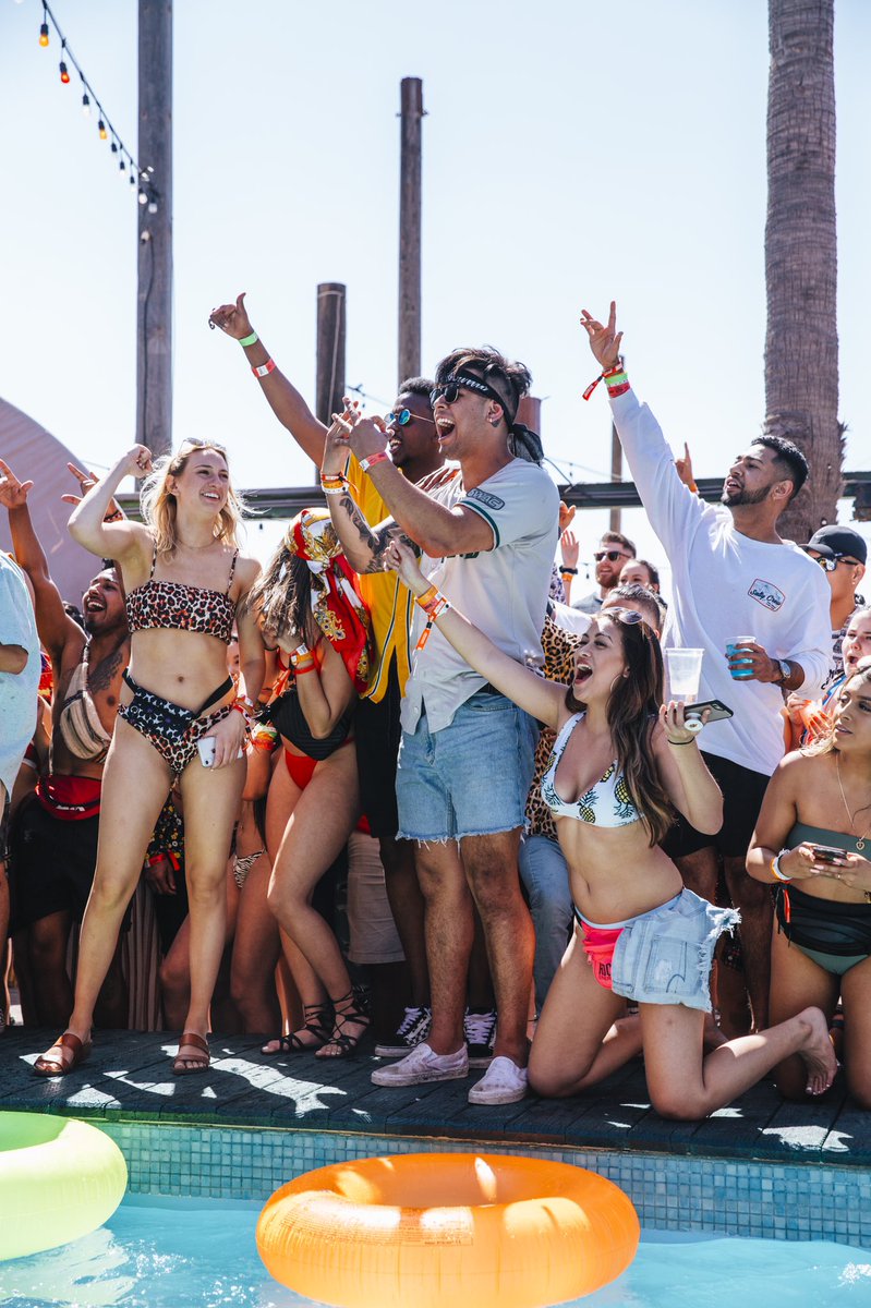 SWATevents's tweet image. Pool party with good vibes? ✔️ #springbreak #rosarito