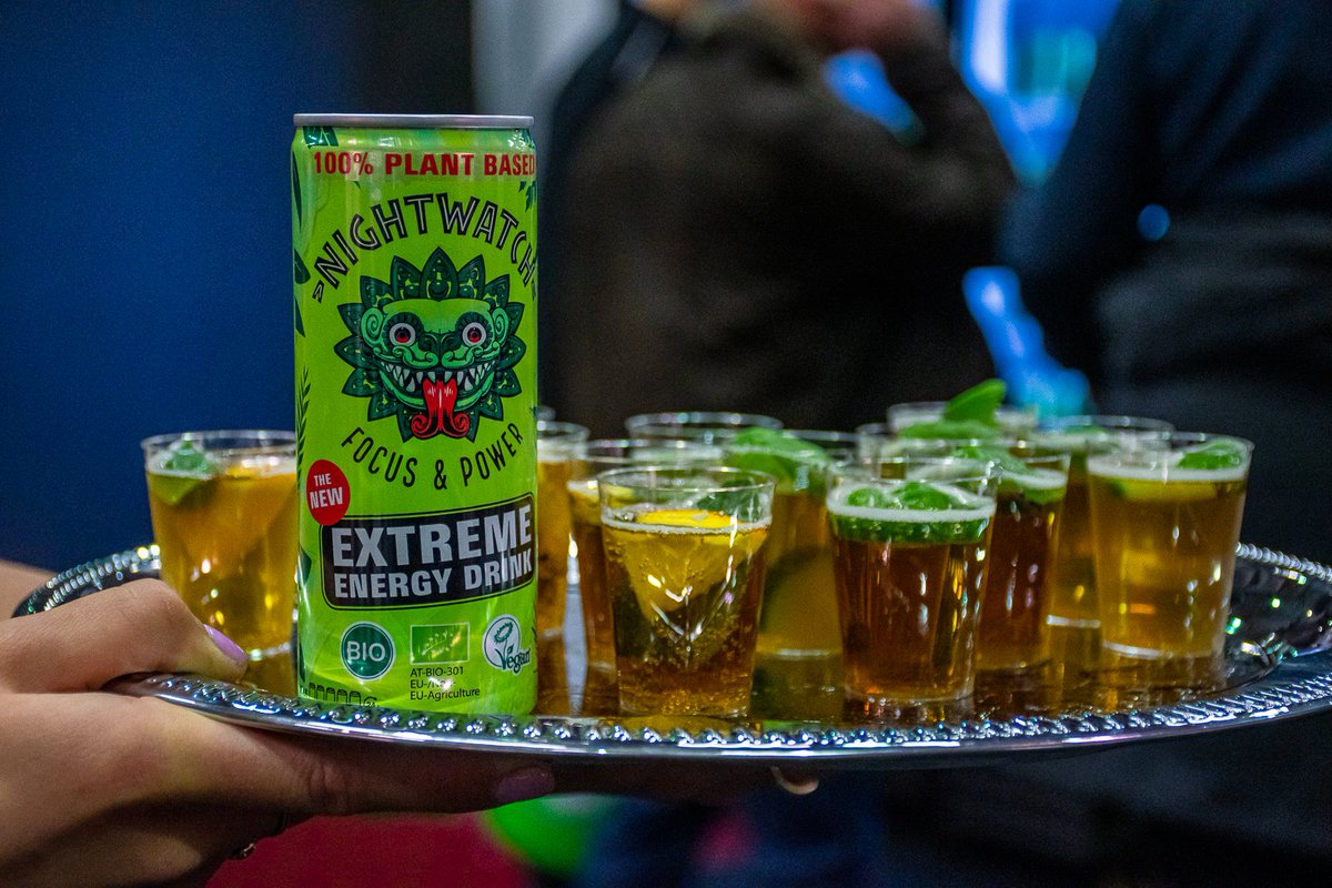 Steeds meer mensen halen hun voedsel liever uit de eigen omgeving. Op de Bio-beurs is er een speciaal Streekplein voor deze sector. Ook morgen nog in de IJsselhallen in Zwolle. <a href="/BionextTweets/">Bionext</a> #Biobeurs #streekproducten

→ bit.ly/2TN22qM