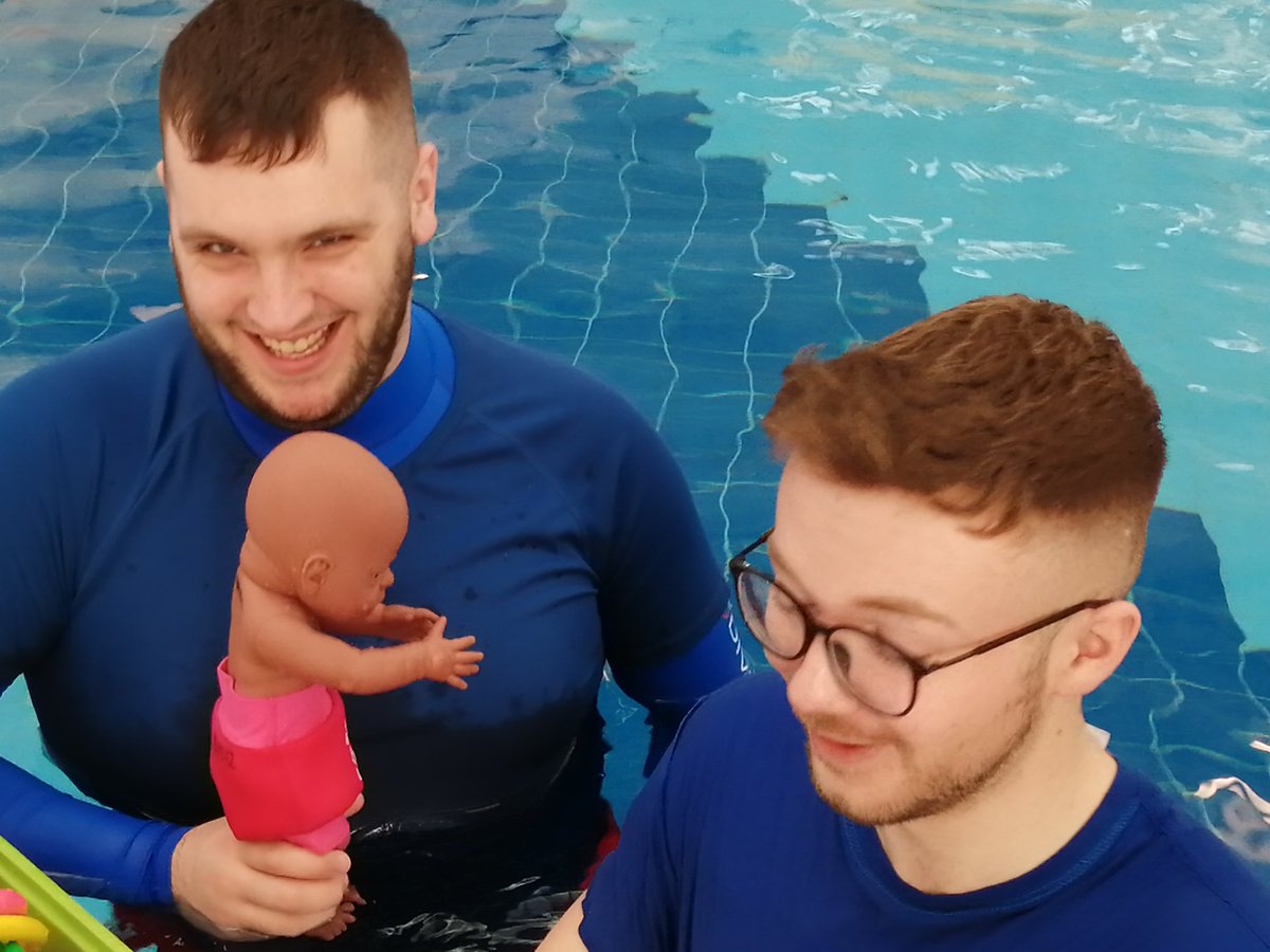 KickandSplash's tweet image. Been a busy few days with @Butlins trainee teachers in #BognorRegis learning some new skills with @STA_HQ #babyswimming qualification. Fabulous practical assessments by all...😊