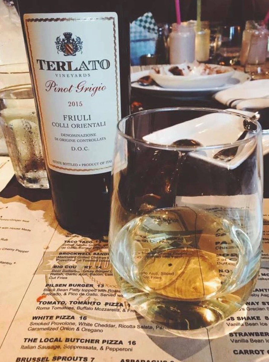 GreenStLocal's tweet photo. The best wines are the ones we drink with friends.
You bring the friends and we'll bring the wine!.๐ท
1/2 off Select Bottles of Wine๐ท
1/2 off You Call It Za ๐
Table Reservations โ๏ธ Call 312.226.6565
#Chicago #WestLoop #Staylocal #TrueWestLoop https://t.co/2jdBC01Dvd