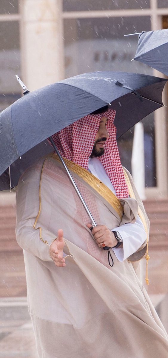 #الافراد3
املنا في الله ثم فيك يا أمير الشباب تنظر لوضع الأفراد والنظام المجحف بحقهم وتعديلة بما يتوافق مع الظروف المعيشية الحالية. وما يتمناه الفرد هو المساواه بالأنظمة الأخرى مثل الراتب التقاعدي والاثر الرجعي في حال التطويف في الترقية للرتبة التالية ورفع سن التقاعد الى 58 سنة