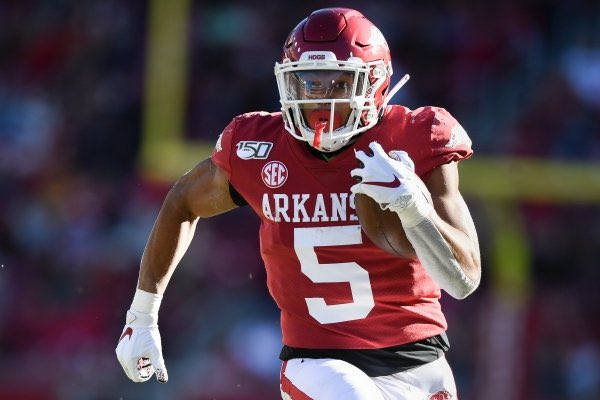 Blessedto receive a offer from the University of Arkansas!!!!@DarrenSunkett <a href="/TerryHawthorne1/">Coach Hawthorne</a> <a href="/EDGYTIM/">Timothy “EDGYTIM” OHalloran</a> <a href="/Coach_Odom/">Barry Odom</a> #GoRazorbacks #ALLGASNOBRAKES