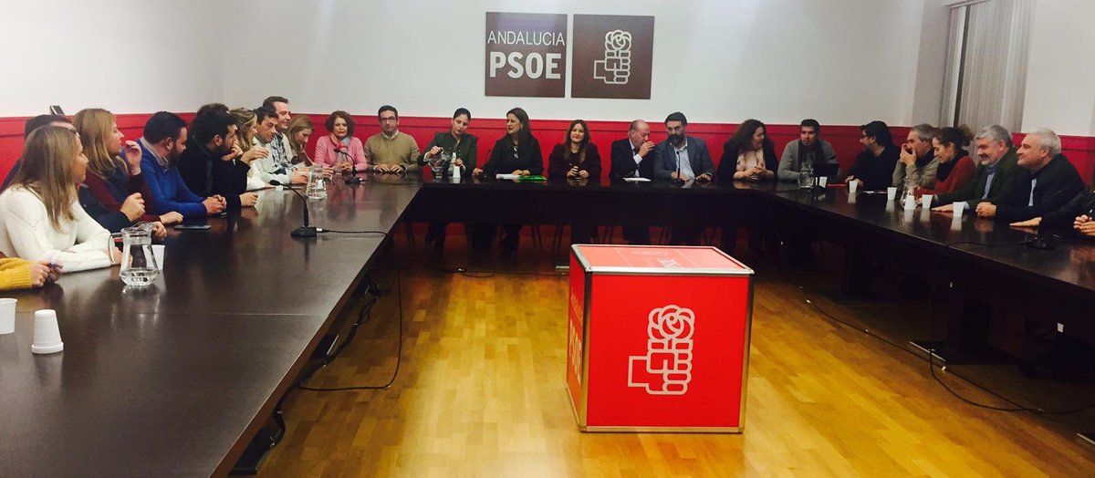 Gracias a la ejecutiva provincial del <a href="/psoedesevilla/">PSOE de Sevilla</a> que ha aprobado por unanimidad la incorporación a la misma de Pepe Lopez, alcalde de El Coronil, Gabi Santos, alcalde de El Viso del Alcor y Eduardo Rodríguez, secretario general de <a href="/PSOECAMASEVILLA/">Agrupación Local PSOE- Camas</a>.