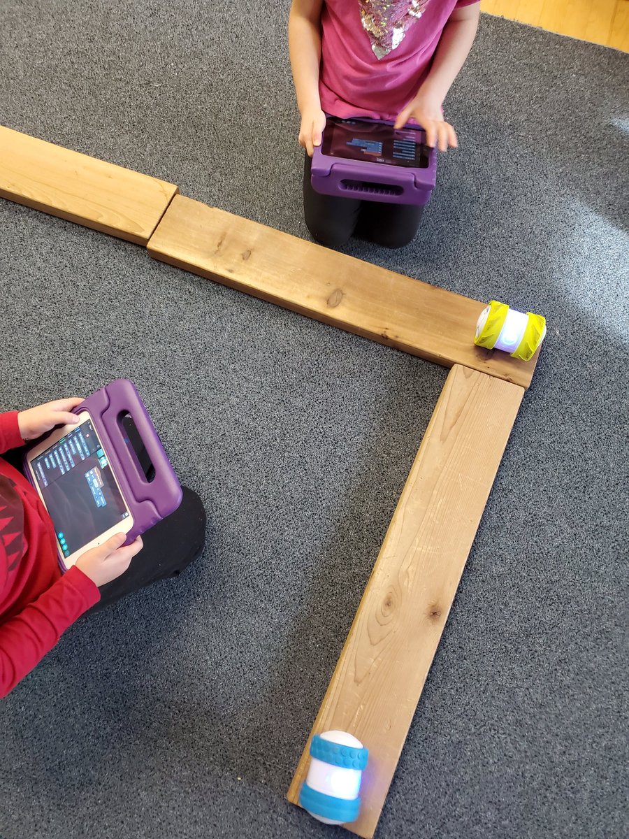 FJewellCormier's tweet photo. Kinders can code! @SharonPublic  Students challenging themselves to code Ollie to travel on wooden planks! #perseverance #problemsolving https://t.co/ZzWau8beWE