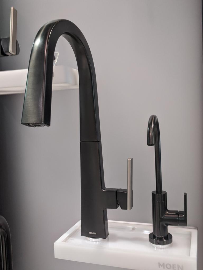 contractormag's tweet image. Black steel finish, new from @moen #KBIS2020 #IBS2020