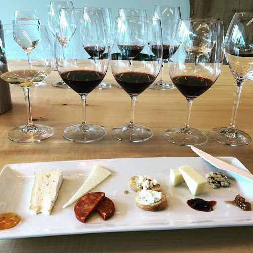 Rich cheese and cured meats - bold flavours that pair brilliantly with our bold varietals. 📸 <a href="/vanfoodster/">Richard Wolak</a>