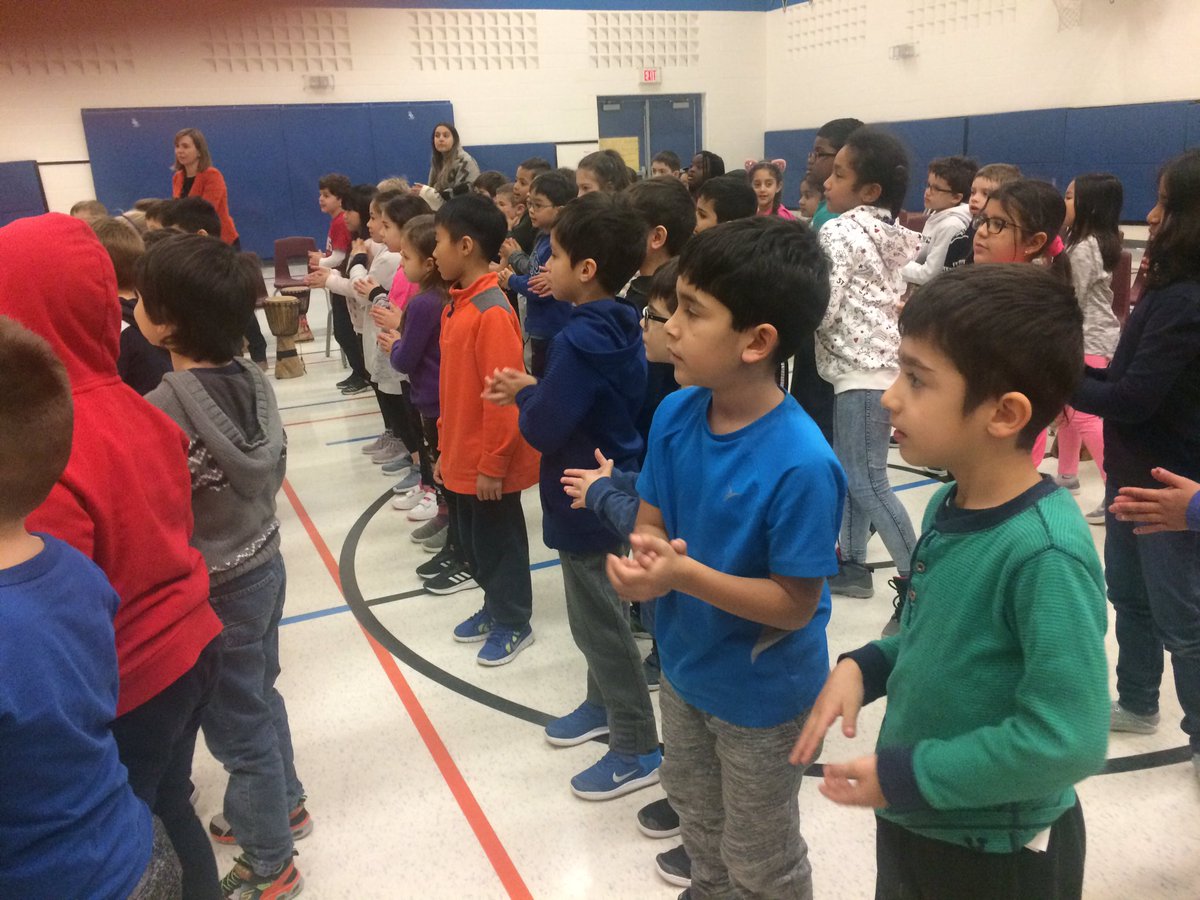 rita_iannuzzi's tweet photo. Traditional African drumming that kept us moving and grooving this morning.  Thank you Mr. Barbarinde. @SMD_YCDSB https://t.co/UlWXF2iAji