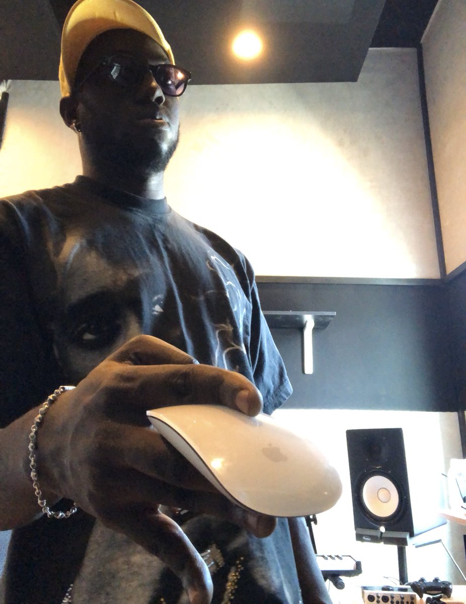 “You wanna add da 808?”