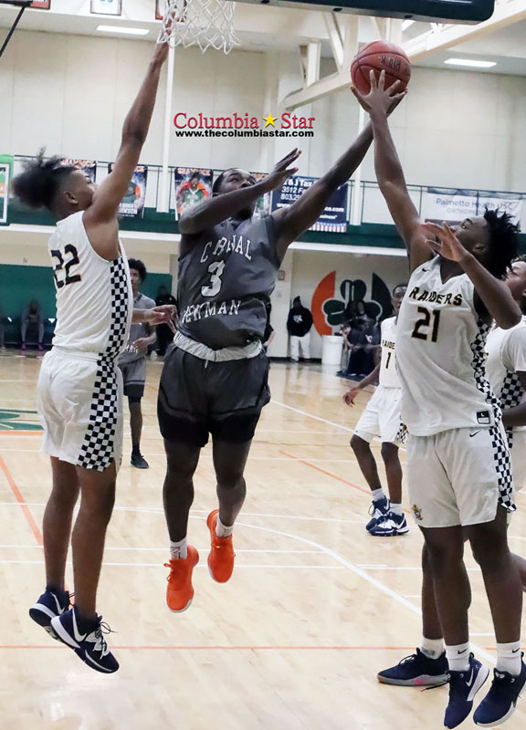 StarSportsFeed's tweet photo. We've got great pics posted from Monday's #MLKBash thriller featuring @keenanhoops &amp; @CNathletics1! Visit https://t.co/W1NQYGGNSA!
#TheStar #localnews #highschoolsports #basketball https://t.co/9AeTT0Gs3b
