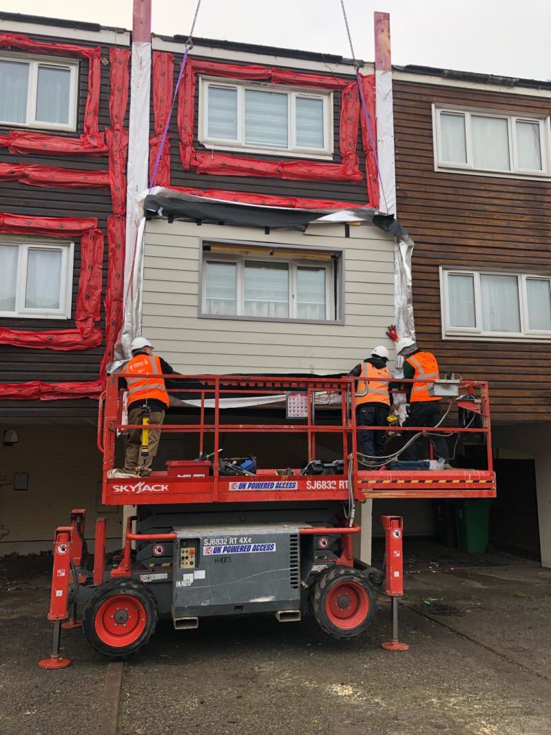 Great day today! We were delivering the “Energiesprong 2050” retrofit phase 2 for @nottmcityhomes and <a href="/nottinghamcity/">nottingham city ccl</a>. Making Council housing energy efficient, comfortable and fit for the future. #Nottingham #retrofit #energiesprong