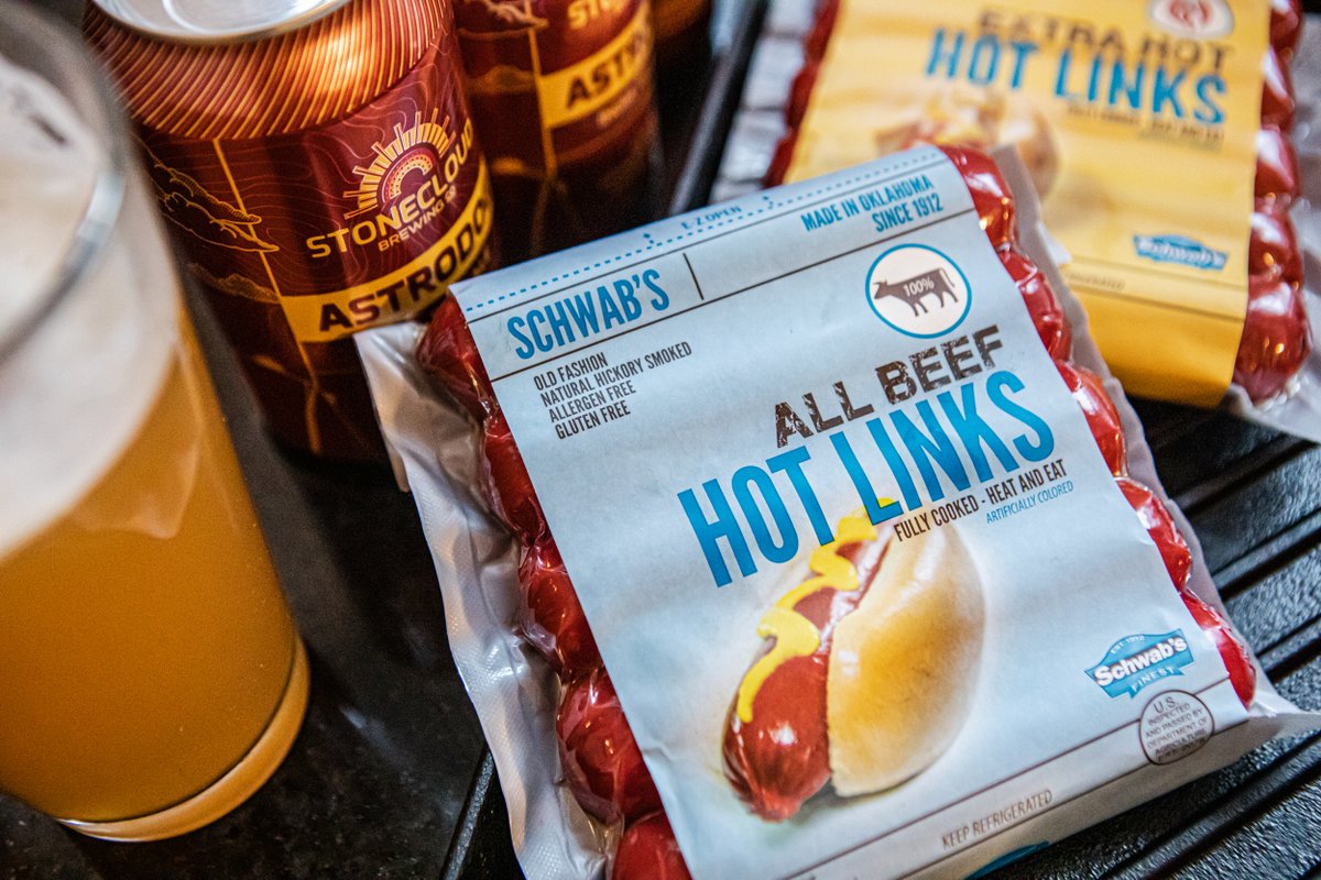 SchwabMeat's tweet photo. Mid week slump? We found the cure.

#schwabmeat #beer #stonecloud #sausage #meat #yum #humpday https://t.co/e8WyCRYTNo