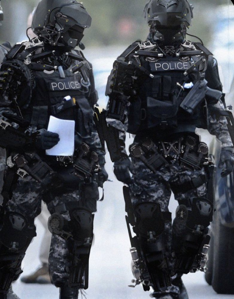 WorldrpP's tweet photo. We are making great progress with the crime throughout Perú!! A great picture of The Royal Peruvian Strategic Defense Task Force!  Stay strong!! 
#WorldRp #PeruvianTaskForces #StayingStrong https://t.co/eZUfl9E3q2