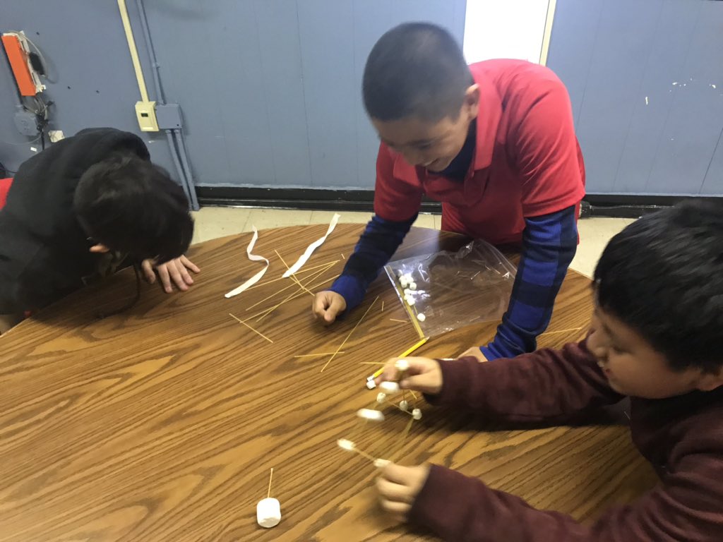 BVCoog13's tweet image. Another mentor session done at @Franklinhisd Glad to see the students again! #ATMP #AscendingToMen #ATMProject #HISDEmpowers