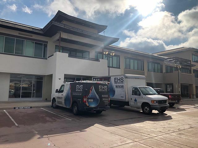 RestorationEHS's tweet photo. Another large commercial loss for team EHS. Our first responders were onsite within 30 minutes of receiving the call. We’ll have this business back to normal within 3 days. https://t.co/dbGjLMc1JR https://t.co/0VvXBRm5pO