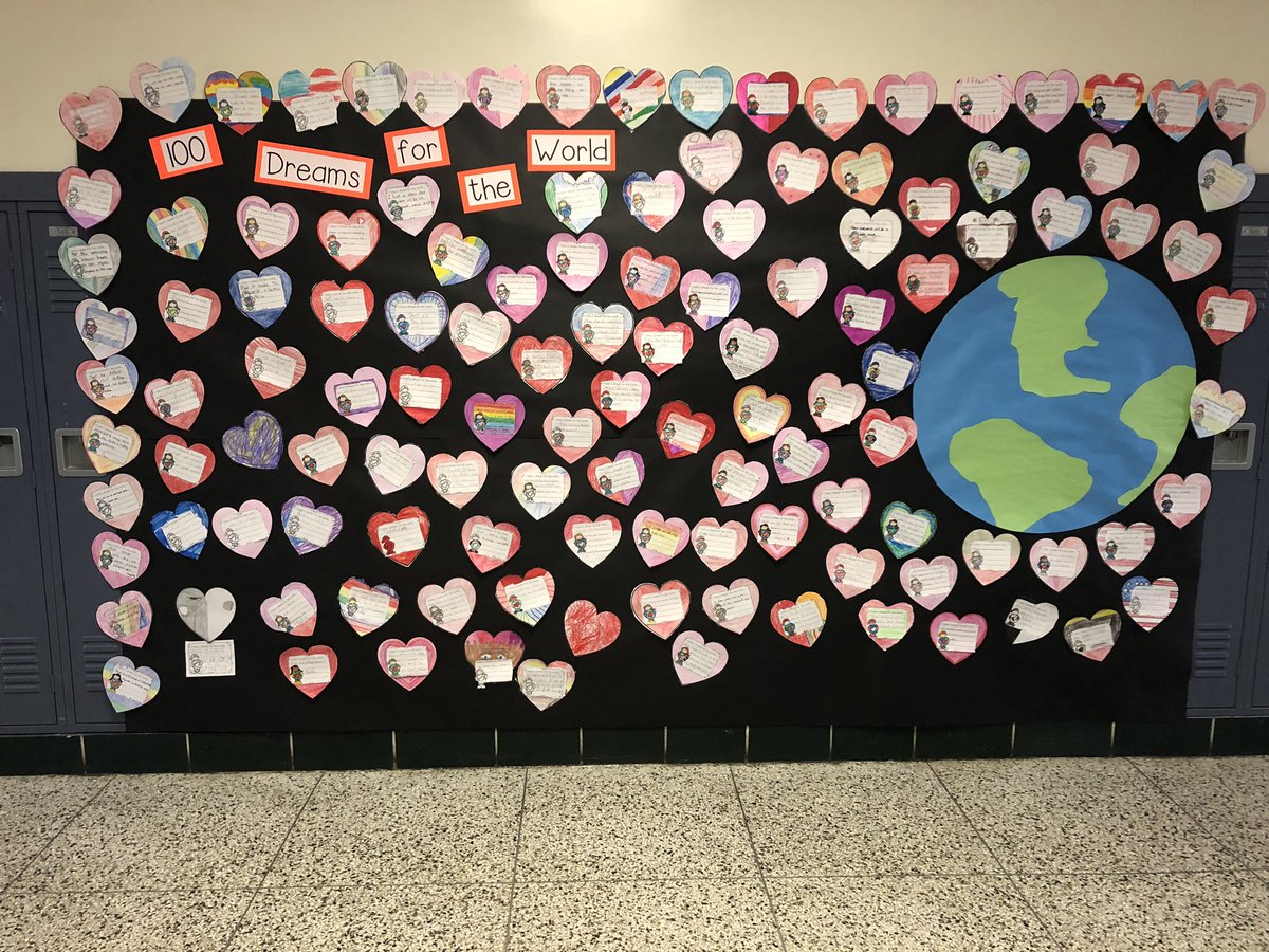 ftsd_4thGrade's tweet photo. So proud of our 4th graders and the dreams that they have for our world! 🌍 #IHaveADream #RiverfrontRocks @FTSD_Riverfront https://t.co/28eQvSzqLL