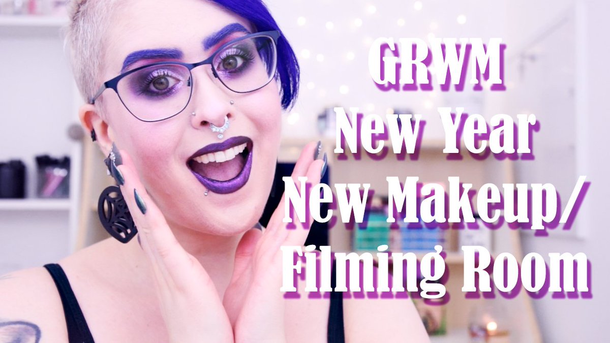 makeupbyannki's tweet photo. New video💜✨
https://t.co/DBLs50BMgb

#makeupbyannki #brightmakeup #colourfulmakeup #colourmakeup #devinahcosmetics #devinaheyeshadows #devinahsecretdiaries #devinahxploders #devinahsugardrops #glittermultichrome #grwm #chattygrwm #newvideo #beautyyoutuber #youtuberlife https://t.co/B2CnT8pFJl