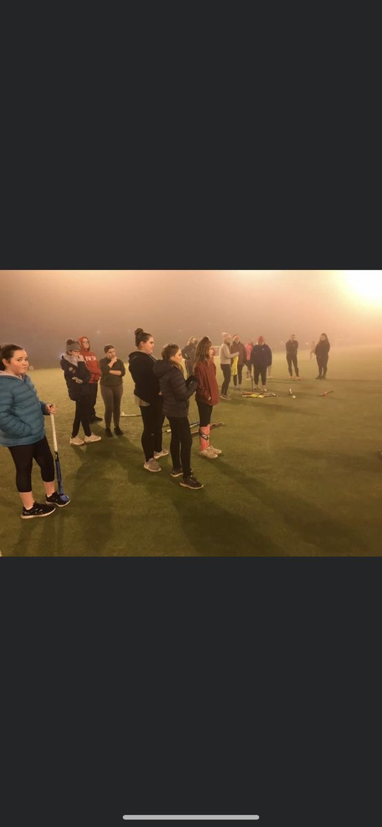 Awesome turn out on a very foggy night , difficult to see the edges of the pitch !  We split into juniors and age 13+ groups so the seniors could focus more on stick  skills - the juniors played a very busy game focusing upon positioning 😀😀😀