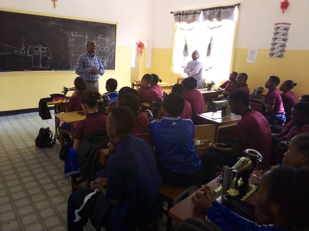 RwegereraGideon's tweet photo. Our words have the power to lift these marginalized kids up, help them get through a challenge, and to push them toward their destiny. This is 100% Government Apprenticeship Sponsorship. Viva @MagufuliJP
On Photo Fr. Peter - Director and Mr. Rwegerera - Project Accountant #DBNet https://t.co/wTfkMVNqKM