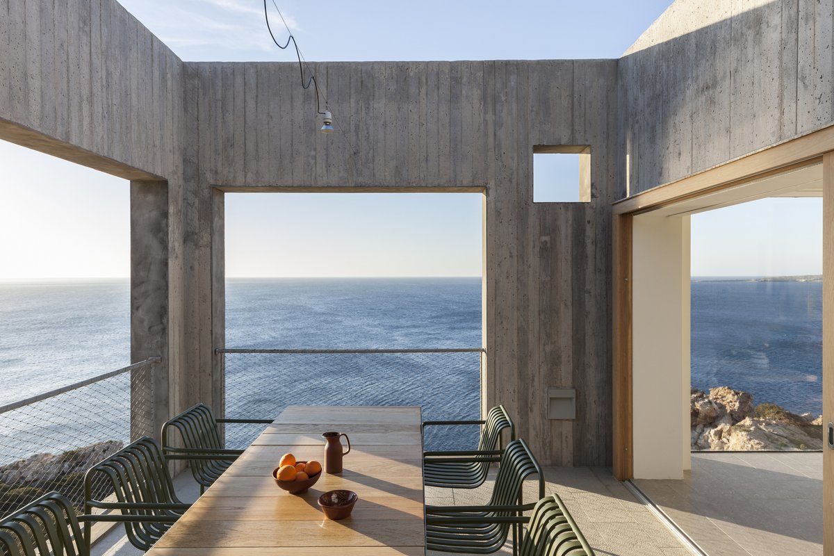 Patio House (Karpathos, Greece) by OOAK ArchitectsImages by Yiorgos Kordakis & Åke Eson Lindman