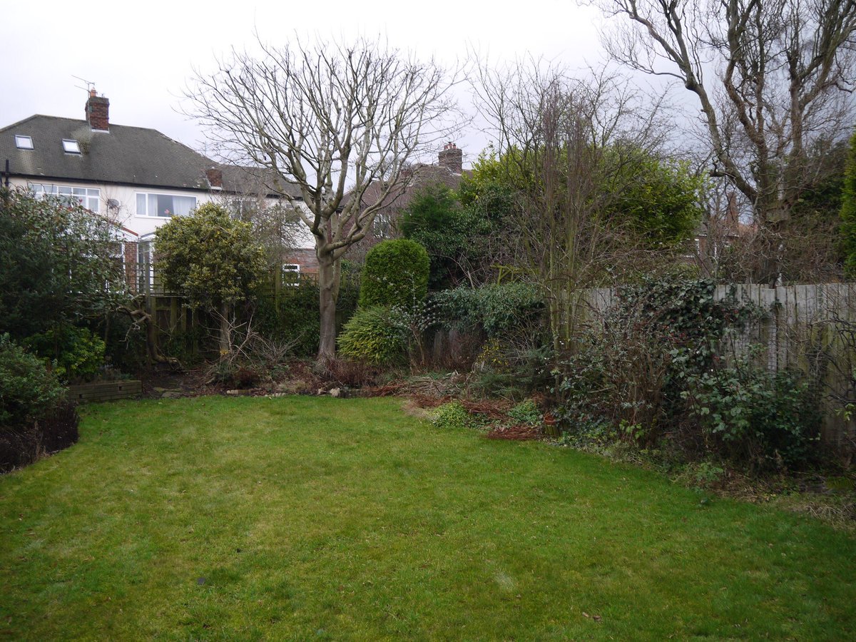 elmfieldgardens's tweet photo. #Gosforth #Newcastle #FamilyGarden - a place and a space for the whole family to relax and enjoy! @TalaseyGroup @natural_paving @patio_paving #timbersleepers #naturalsandstone https://t.co/a5zNEtRtjt
