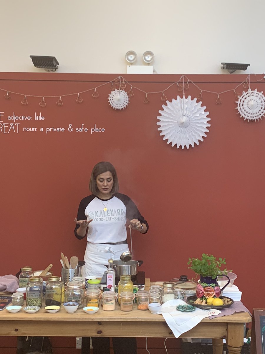 kaleyardcic's tweet photo. Team Kaleyard @sumayyausmani founding director,  Gill, our gen manager, Sheena one of our directors, Maddy  and Simona our  wonderful volunteers- today at our first ever beauty and wellness with spice taster class @wee_retreat - more to book at our cook school up now on our site! https://t.co/CulXq50hiJ