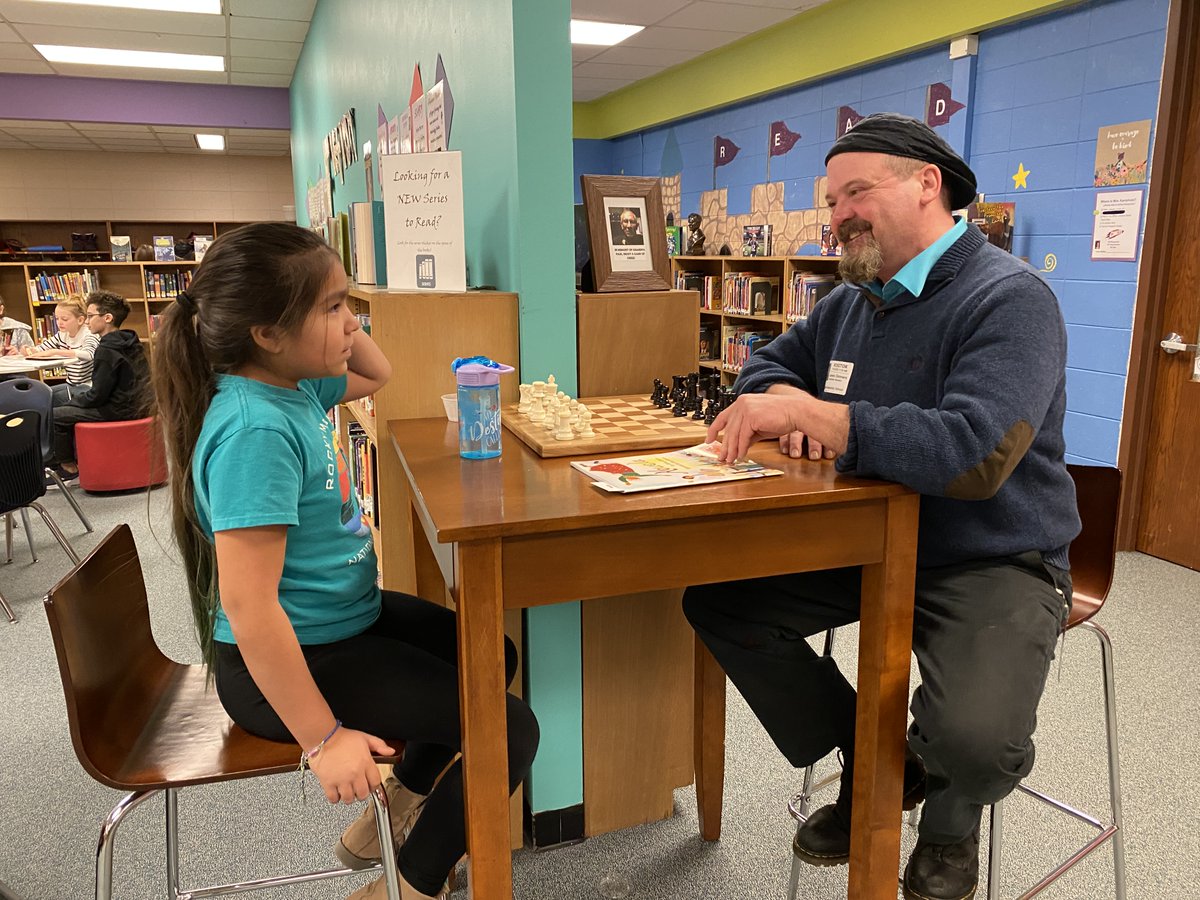 fdlschools's tweet photo. Thank you to the staff from @MoraineParkTech and members of Kiwanis of Fabulous Fond du Lac whose service project in honor of Rev. Dr. Martin Luther King, Jr. this week is supporting our student’s literacy learning at Chegwin Elementary School. Learn more https://t.co/8AHYxGKEom https://t.co/AZaJx6HE7o