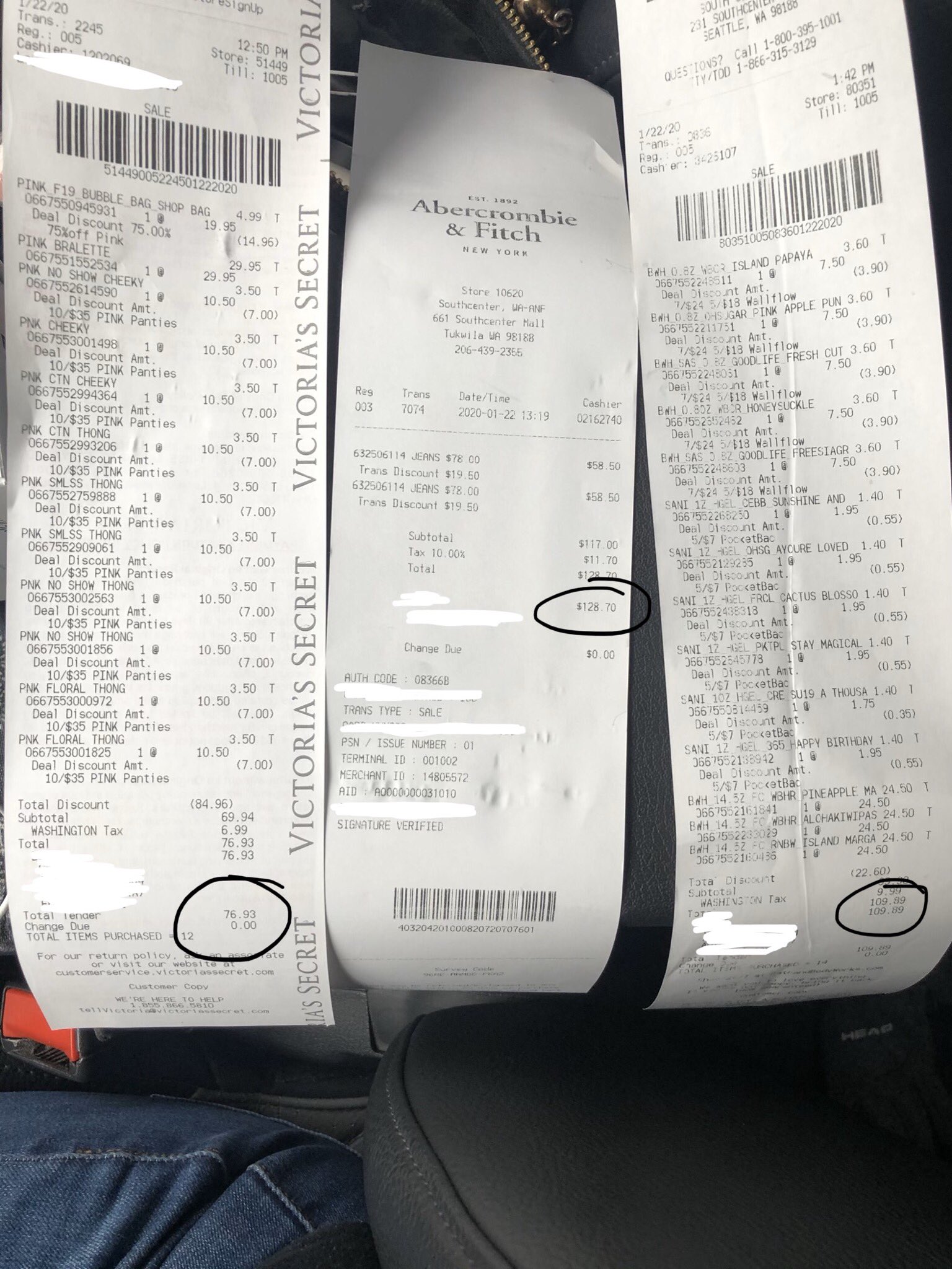 2 pic. Wait why aren’t you paying for this ? Send and I’ll show you what I got 🥰 | #findom #domme #paypig #finD #moneyslut #goddess | https://t.co/TeUK6l5pRK