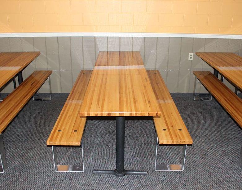 FJTButcherBlock's tweet image. Our #butcherblocks are perfect for every residential and commercial application! 🍴 There is no better tabletop for restaurants than a Forever Joint Tops butcher block. 🌳 See our full portfolio: foreverjointtops.com/portfolio.php