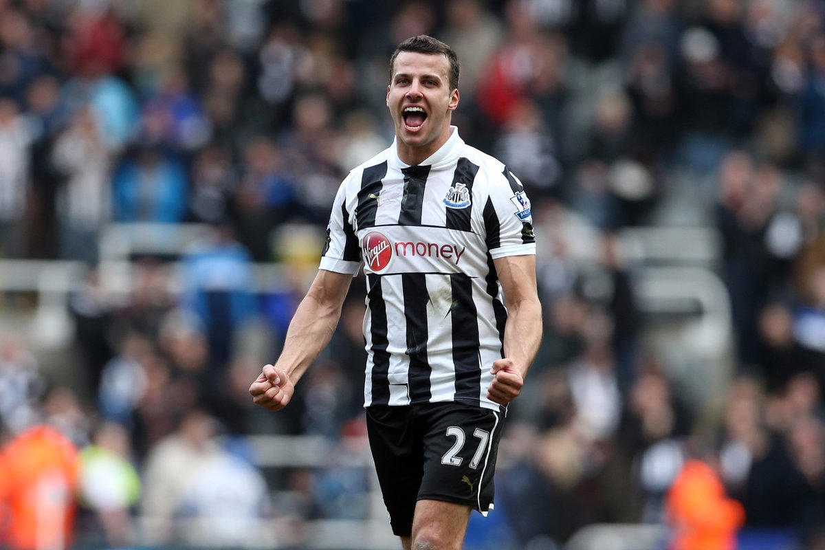 Happy birthday to former Magpies, Steven Taylor and Jose Enrique!  