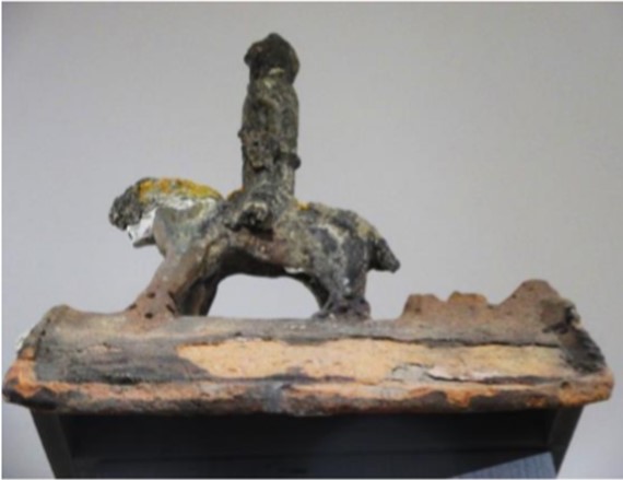PadstowM's tweet photo. @CornwallHour @TiffyTrus @Jill_Stein @Fern_Britton @PaulAinsw6rth @PlasticWaive  #RetweeetPlease     
https://t.co/mYarTs1gf0 vote for our 15c Horse Men as object of the year They have survived the remodelling of buildings, even saved from destruction when thrown into a skip 😱 https://t.co/qpEPitSYmj