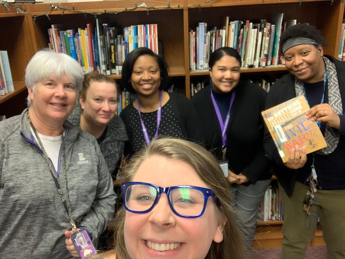 EssexBulldogs's tweet photo. Today was National Shelfie Day. Check out these "Shelfies" from some of our staff here at EIS! Kudos to Ms. Weeden. Thanks for being the best librarian EVER! #LibraryShelfie #EISExcellence https://t.co/GcuqE8sUoT