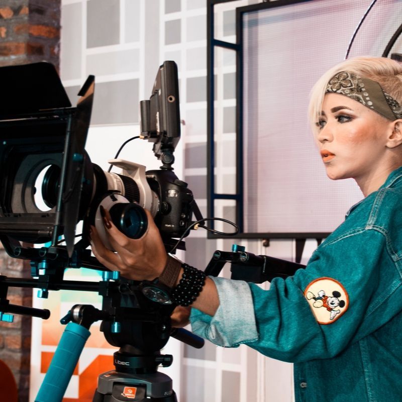 With an engaged staff of employees, you lower your risk of turnover, boost customer satisfaction, and increase your company’s overall chance of success. Not to mention, there is a slew of accounting benefits of employee engagement.

Find out more about us buff.ly/2ynigxO