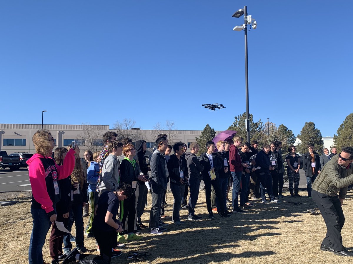 SpaceFoundation's tweet photo. We spent last week w/ @stemschoolHR students for our 1st Junior Space Entrepreneur Program. Students flew drones, drove rovers, &amp; created a business plan for a mission to Mars! Thank you @LockheedMartin &amp; @JARockyMountain for helping us inspire the next gen of space leaders! 🚀👩🏽‍🚀 https://t.co/ZFGsGnDQny