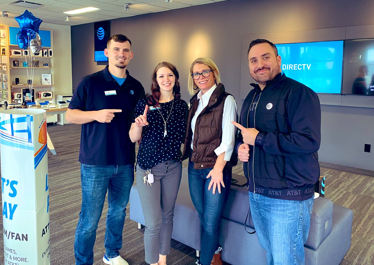 Great visit with <a href="/404girl/">Betsy Francis</a> <a href="/AdamMRagab/">Adam M. Ragab</a> and <a href="/julestwentysix/">Julestwentysix</a> ! It’s always a joy speaking with them. You can count on North Center for the #Vision2020! #OneTeam #OneGoal #CrownJules