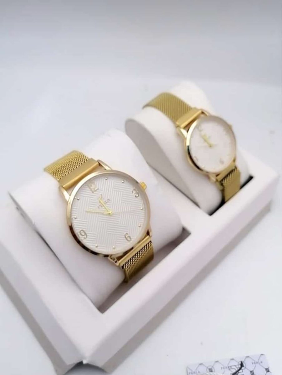 🌷🌷من  لافينا  🌷🌷

طقم   زوجي  رجالي نسائي مميز   ..
مغناطيس   درجه اولى   ..

ضمان  سنه يشمل المويه والمكينه   ..
متوفره  بعلبه الماركه وكرت والكيس   ..
السعر  180 ريال