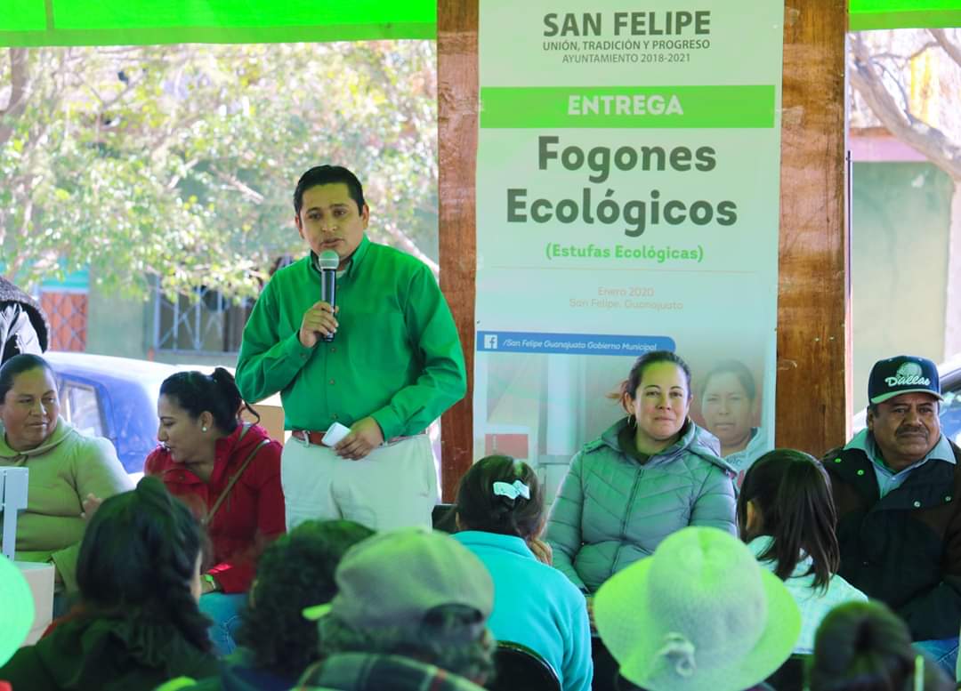 LaloMaldonadoSF's tweet photo. Visitamos las comunidades de Las Minas, Arrastres, Lequeitio y San Bartolo de Berrios donde entregamos fogones para beneficio de 609 familias de 40 localidades.
#SanFelipeesProgreso
#UnionTradicionyProgreso https://t.co/xKpH55aUEL