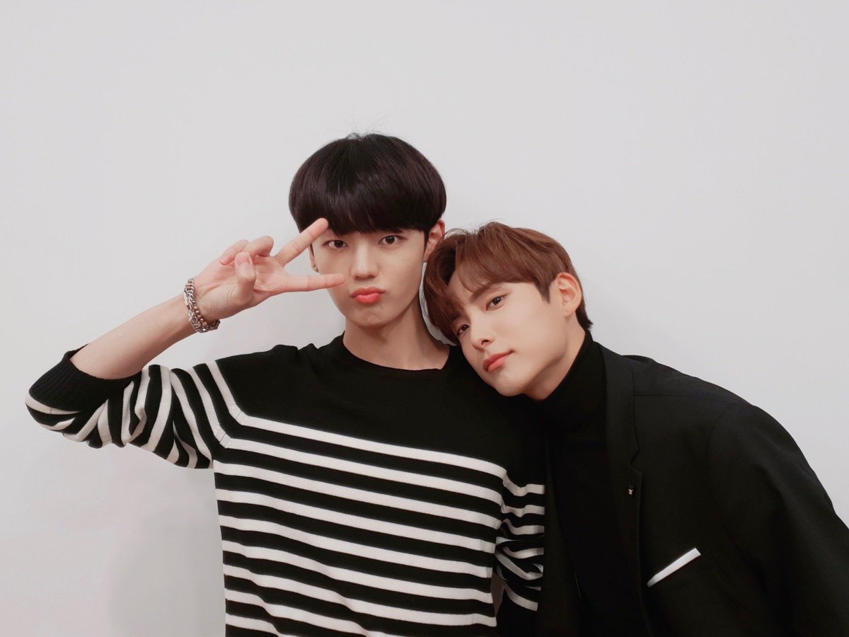 official_ACE7's tweet photo. [#에이스_준찬]
초이들~💕 
Where You Are 음원이 오늘 공개 됐어요 😙  많이 들어주세요😍
MBC 드라마 <더 게임:0시를 향하여> 도
많은 시청 부탁드려요 🙏🏻❤️.❤️

#ACE #에이스 #준  #찬 #OST
#더게임0시를향하여 #WhereYouAre https://t.co/UKFy9yz1aC
